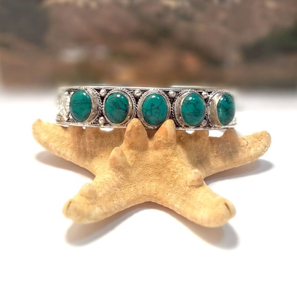 Handcrafted Tibetan Bracelet With 5 Stones - Picture 2 of 4